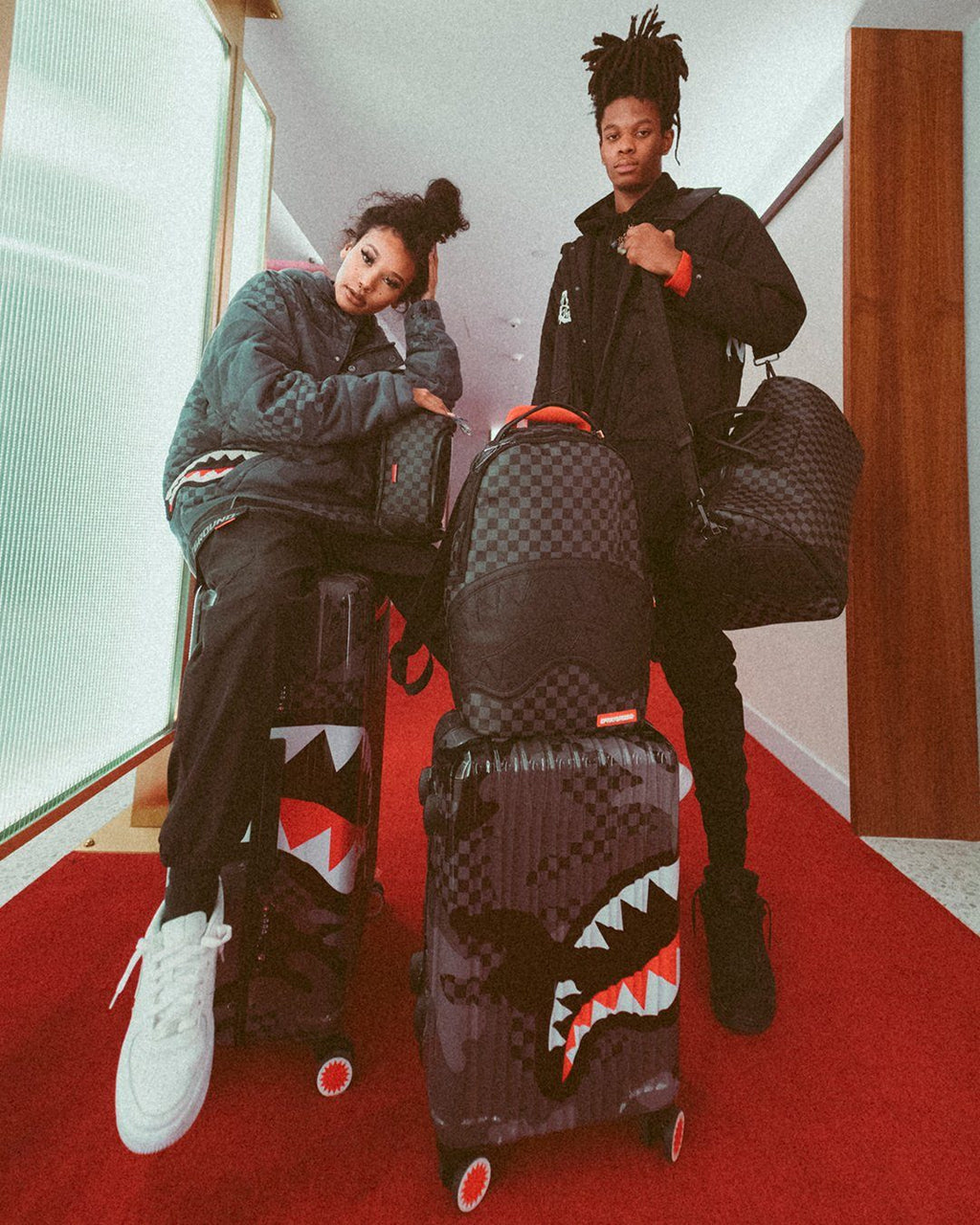 HENNY BLACK TOILETRY BAG