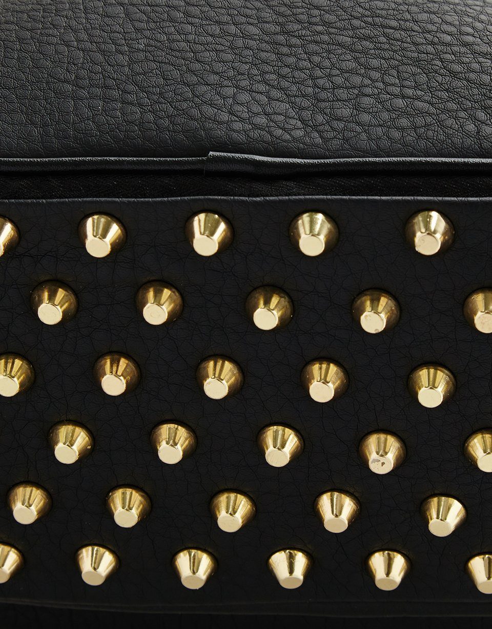 STUDDED SAVAGE