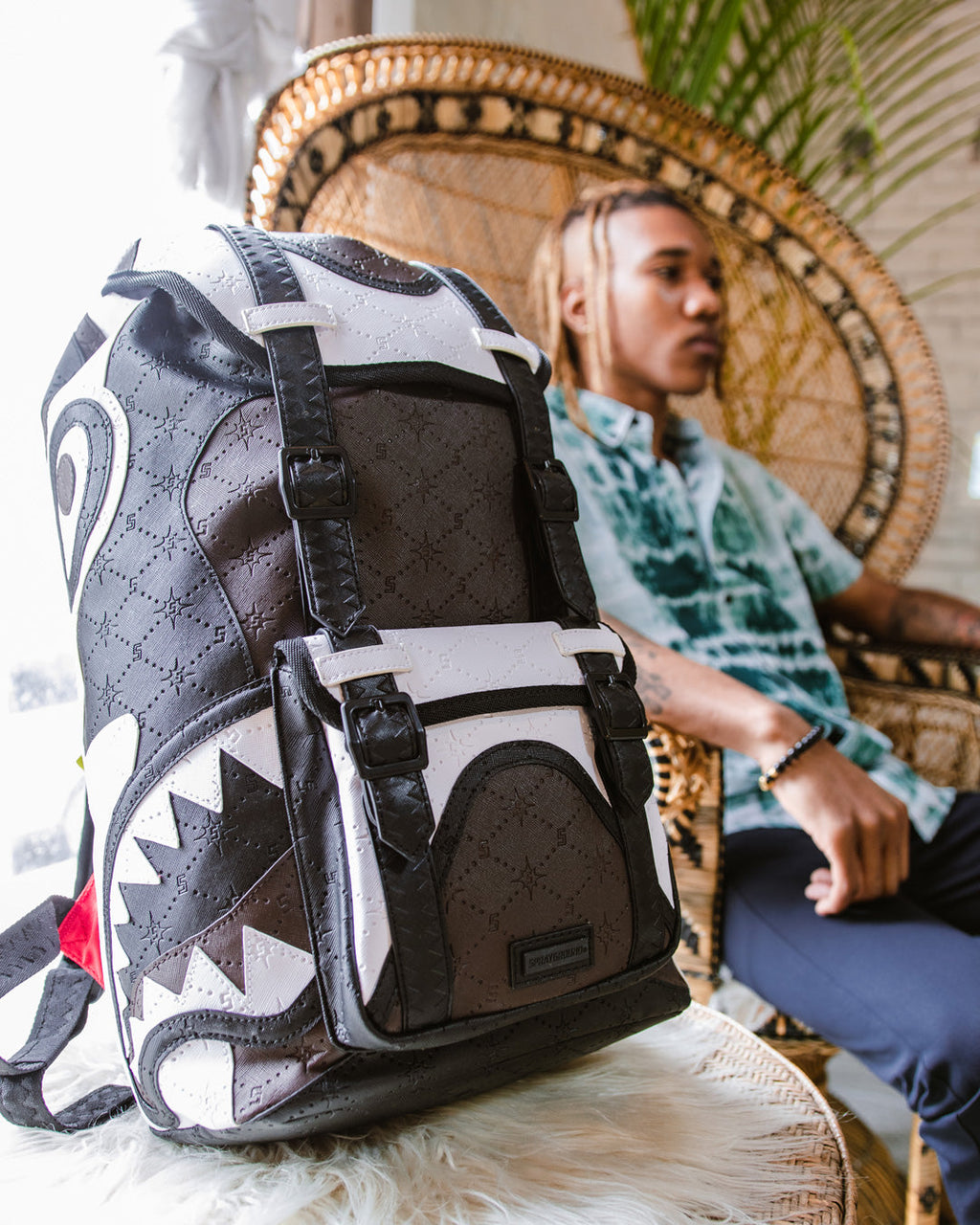 V.V.I.P. HILLS